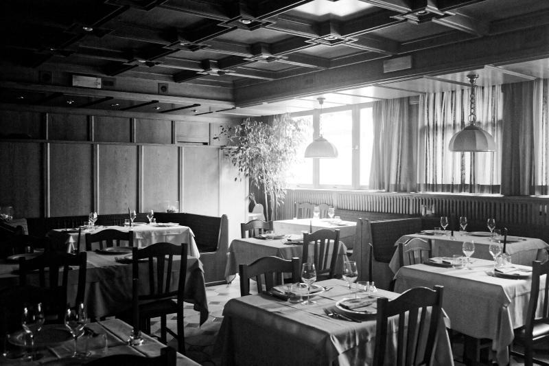 Hotel Alpino Cuasso Al Monte Exterior photo